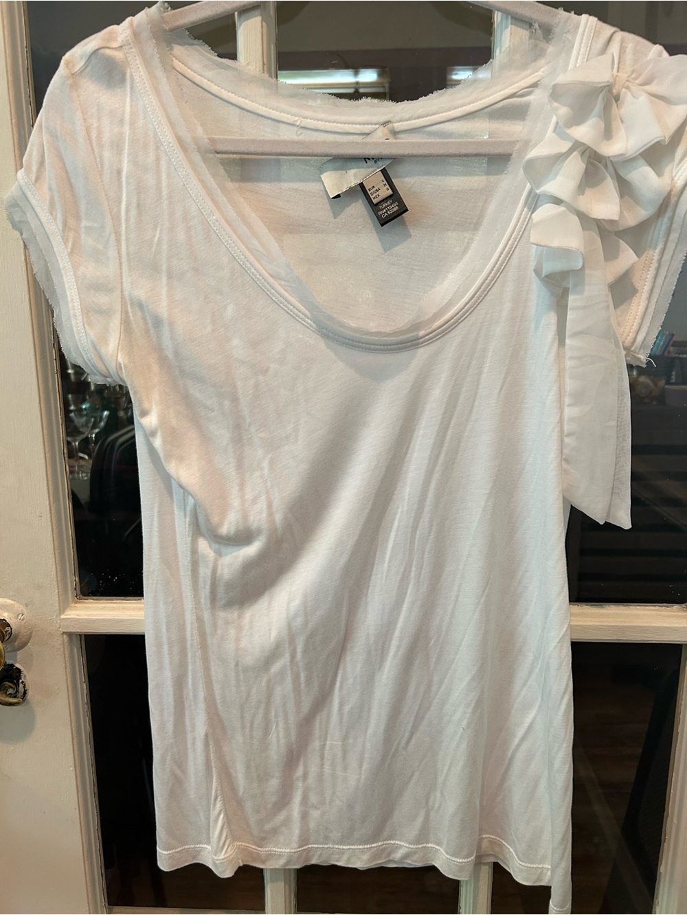 White Women’s Scoop Neck Top with Shoulder Bow